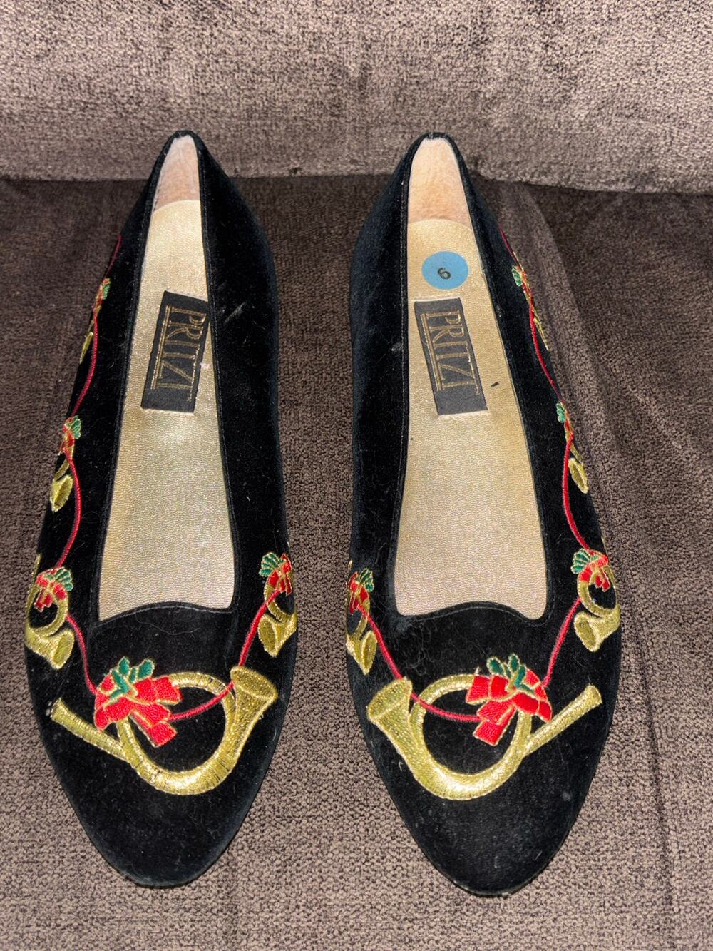 Pritzi Vintage Black Velvet Embroidered Flats 9 Holidays Timeless Elegance